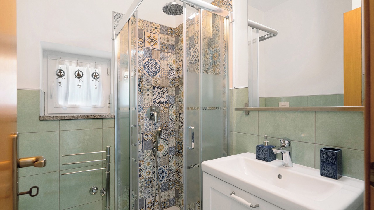 Photo of Bathroom in Erchie