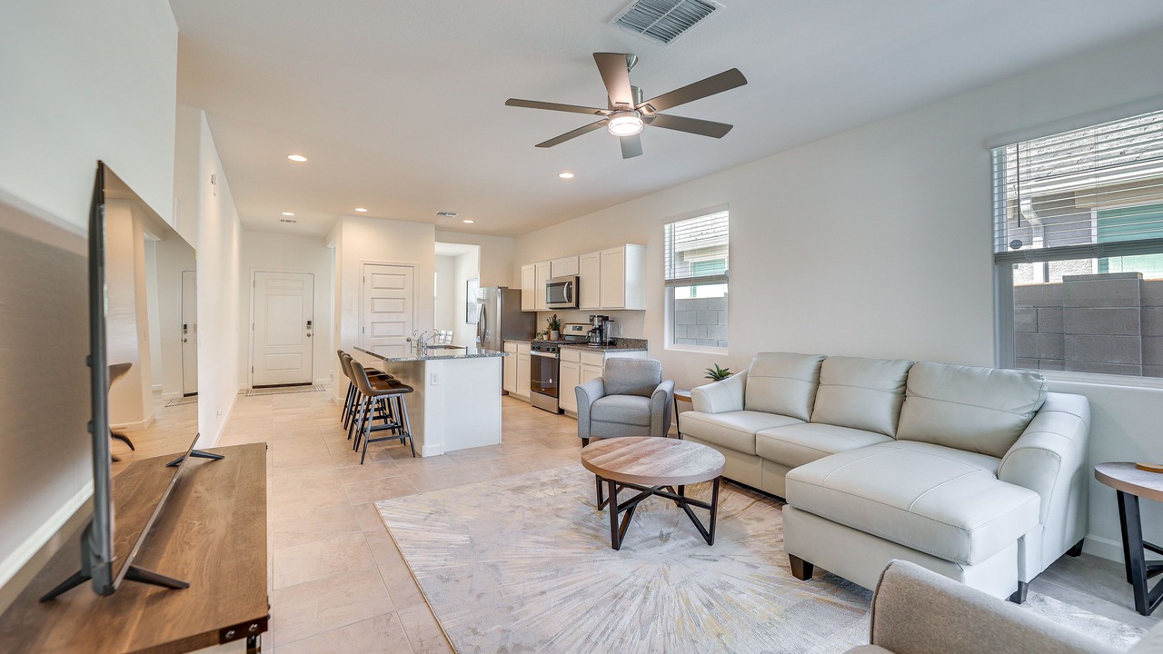 Photo of Livingroom in Maricopa
