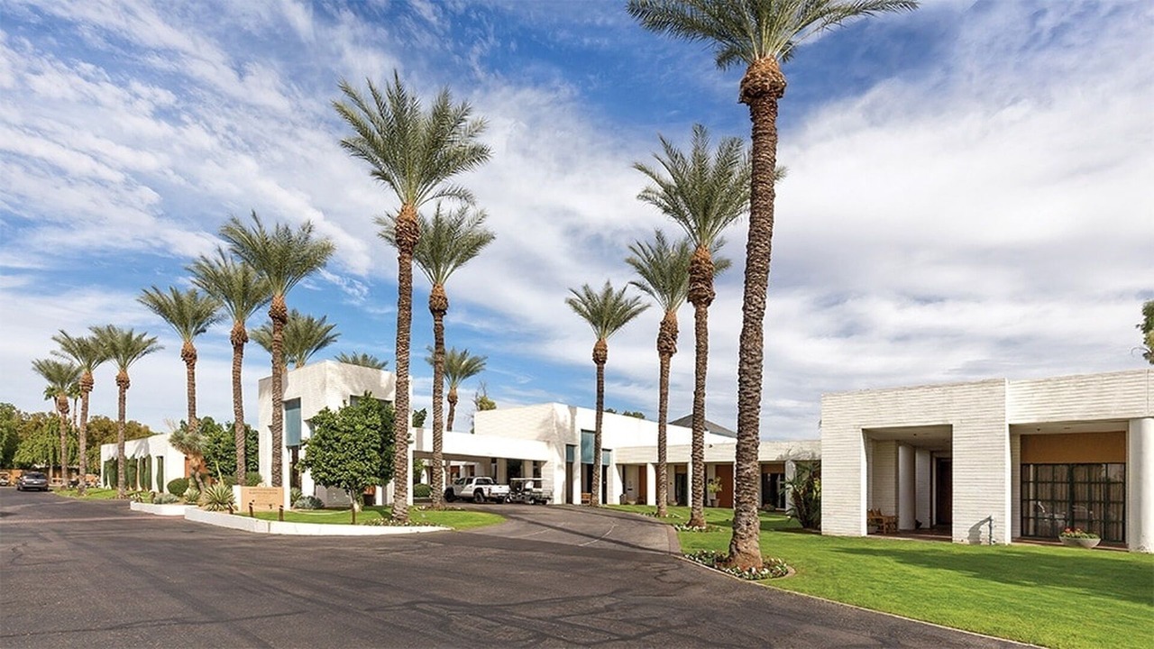 Photo of Others in Paradise Valley Village