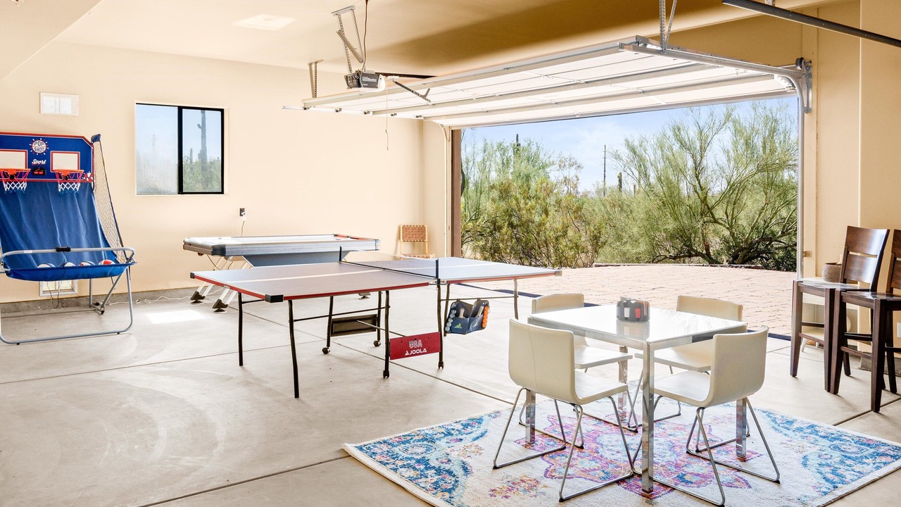 Photo of Bedroom in Cave Creek