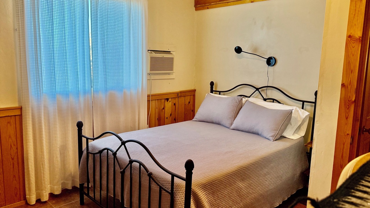 Photo of Bedroom in Paulden