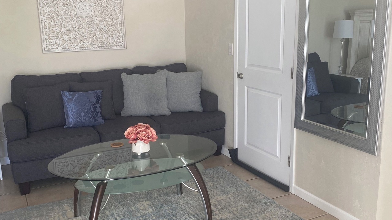 Photo of Livingroom in Casas Adobes Estates