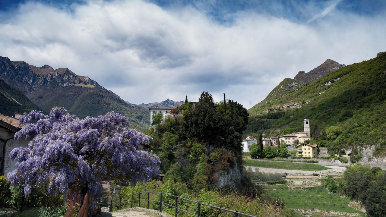 Photo of Outdoor in Tenno