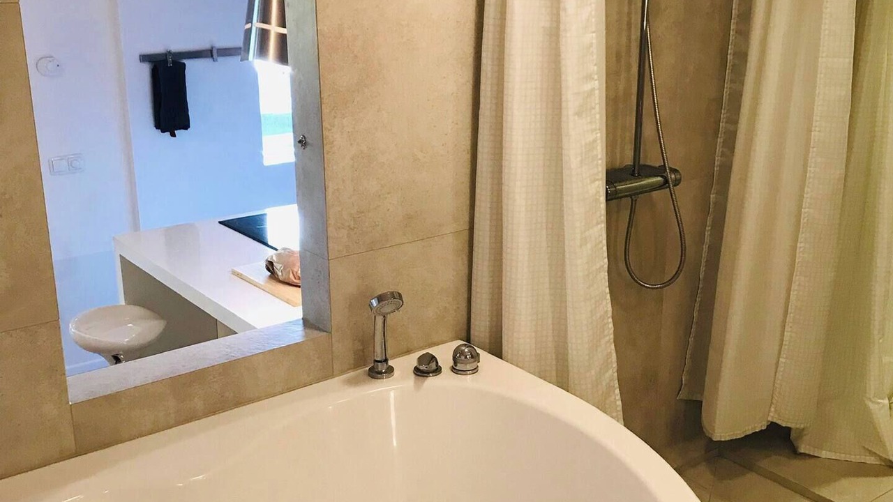 Photo of Bathroom in Laugardalur