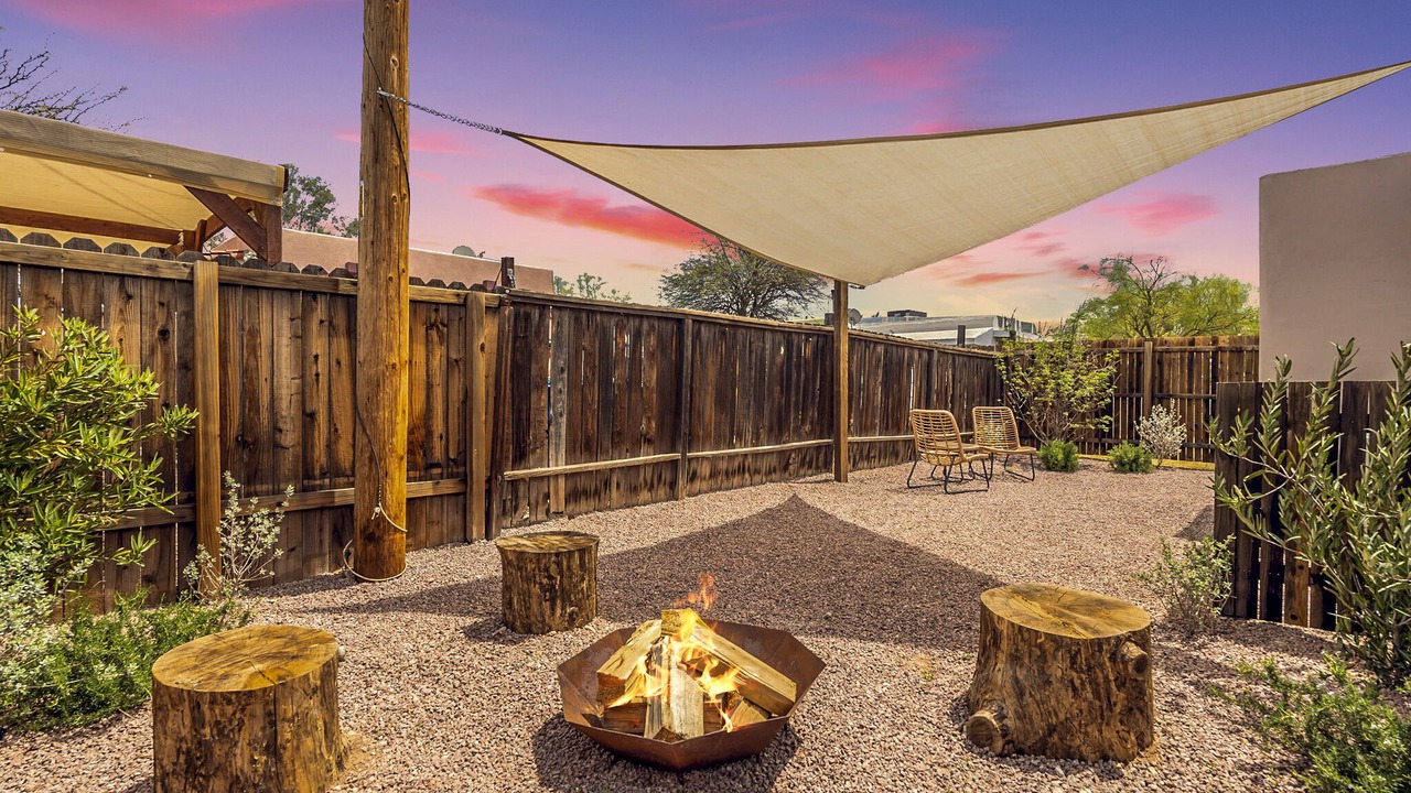 Photo of Outdoor in Blenman-Elm