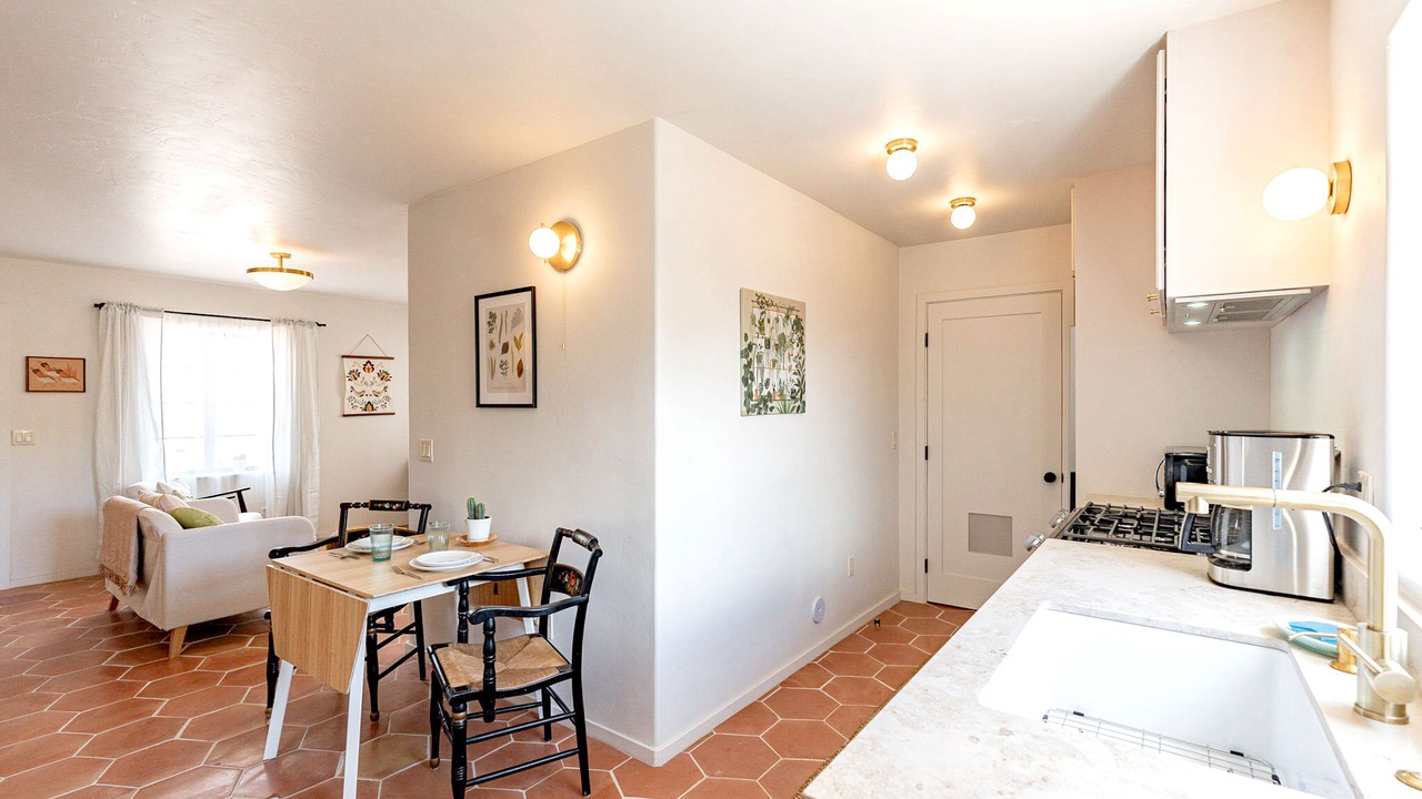 Photo of Kitchen in Blenman-Elm