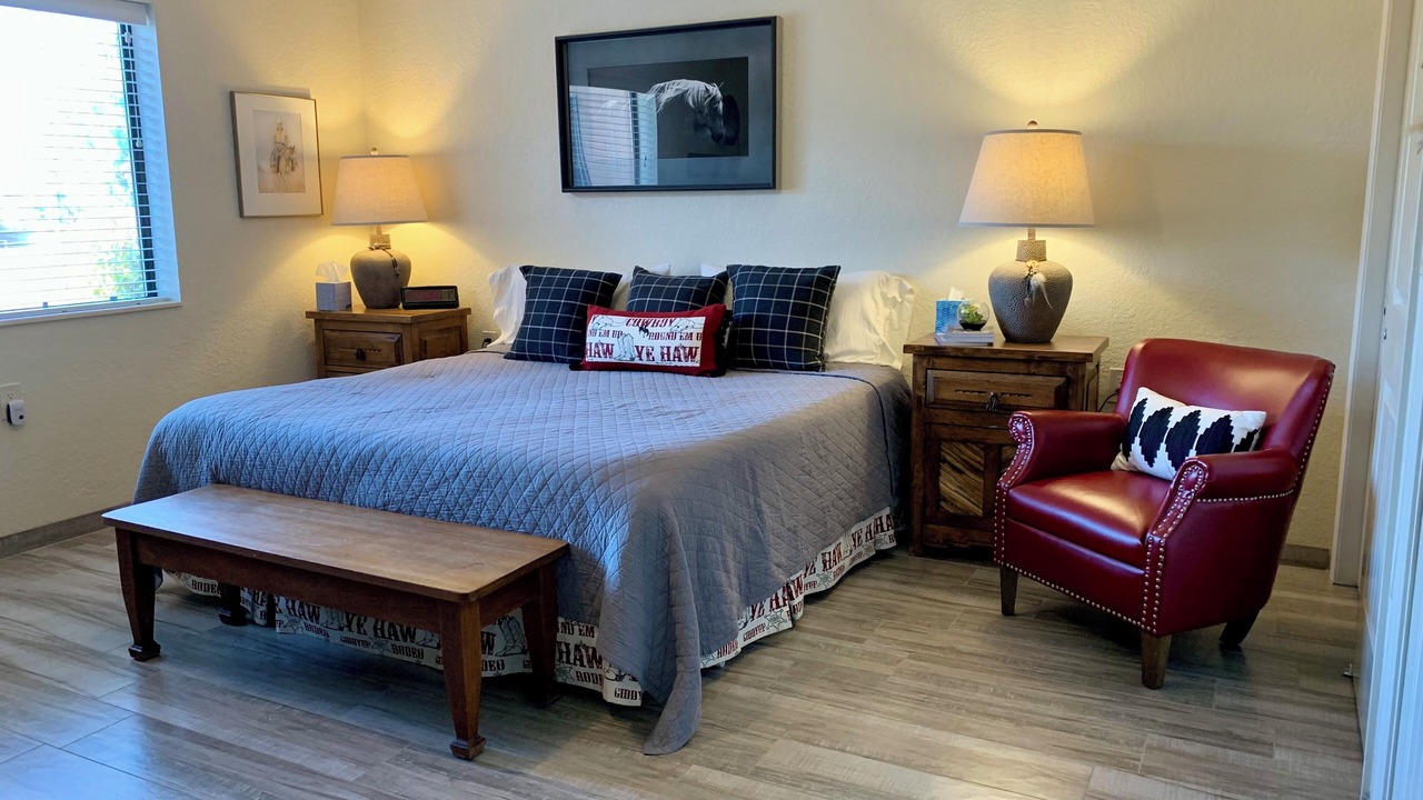 Photo of Bedroom in Green Valley Country Club Estates