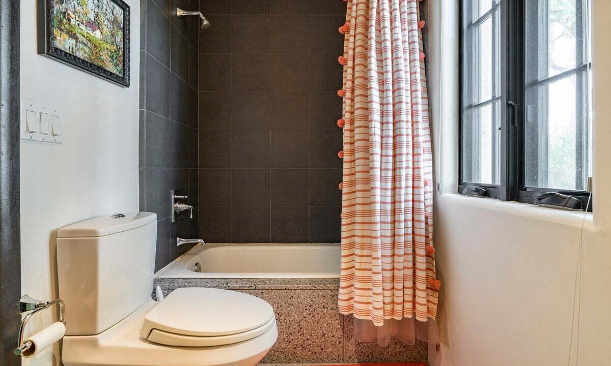 Photo of Bathroom in Encanto