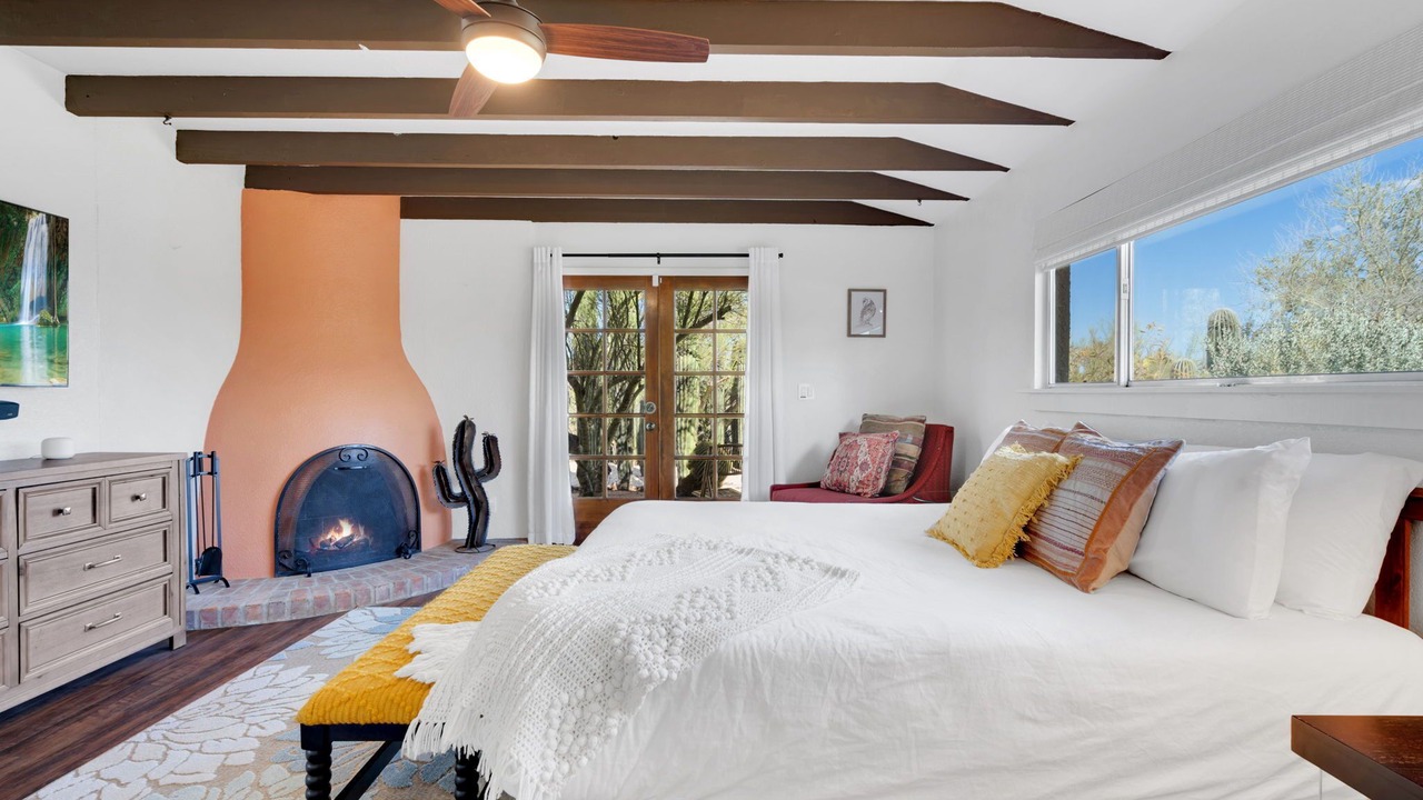 Photo of Bedroom in Las Alturas