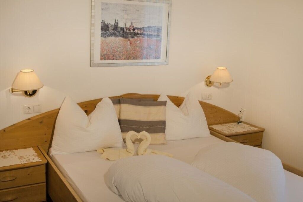 Photo of Bedroom in Nalles