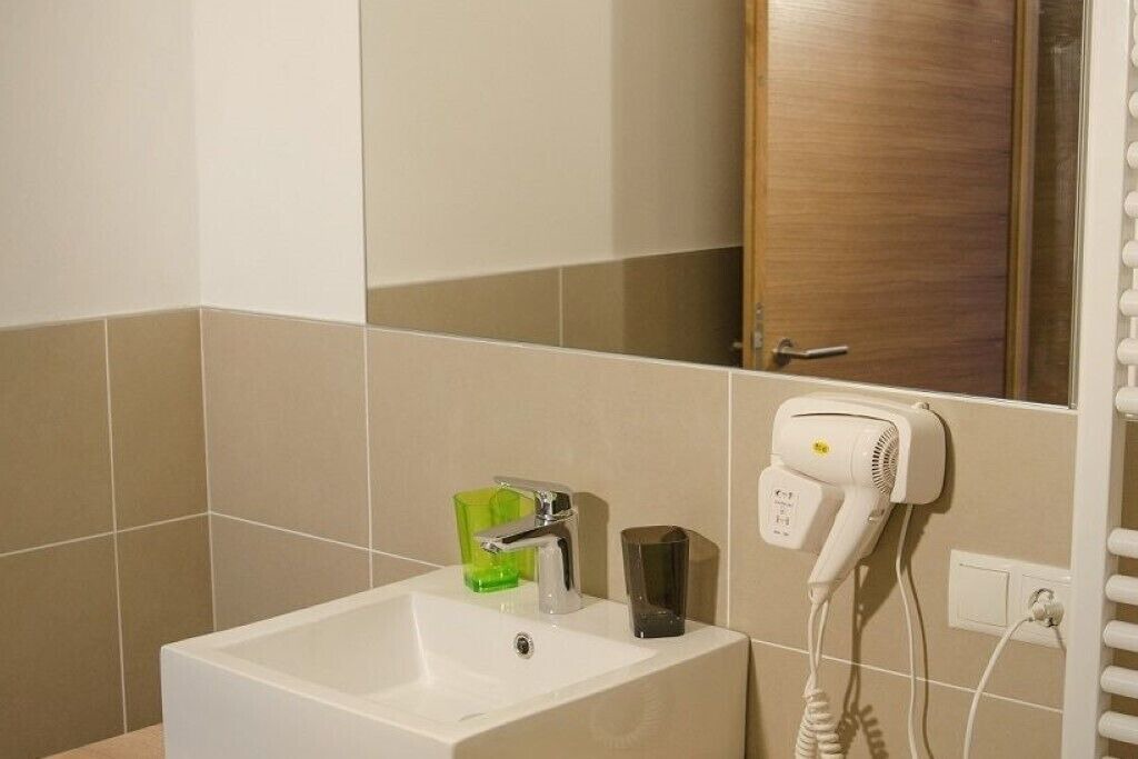 Photo of Bathroom in Nalles