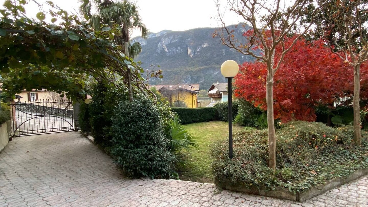 Photo of Outdoor in Ala