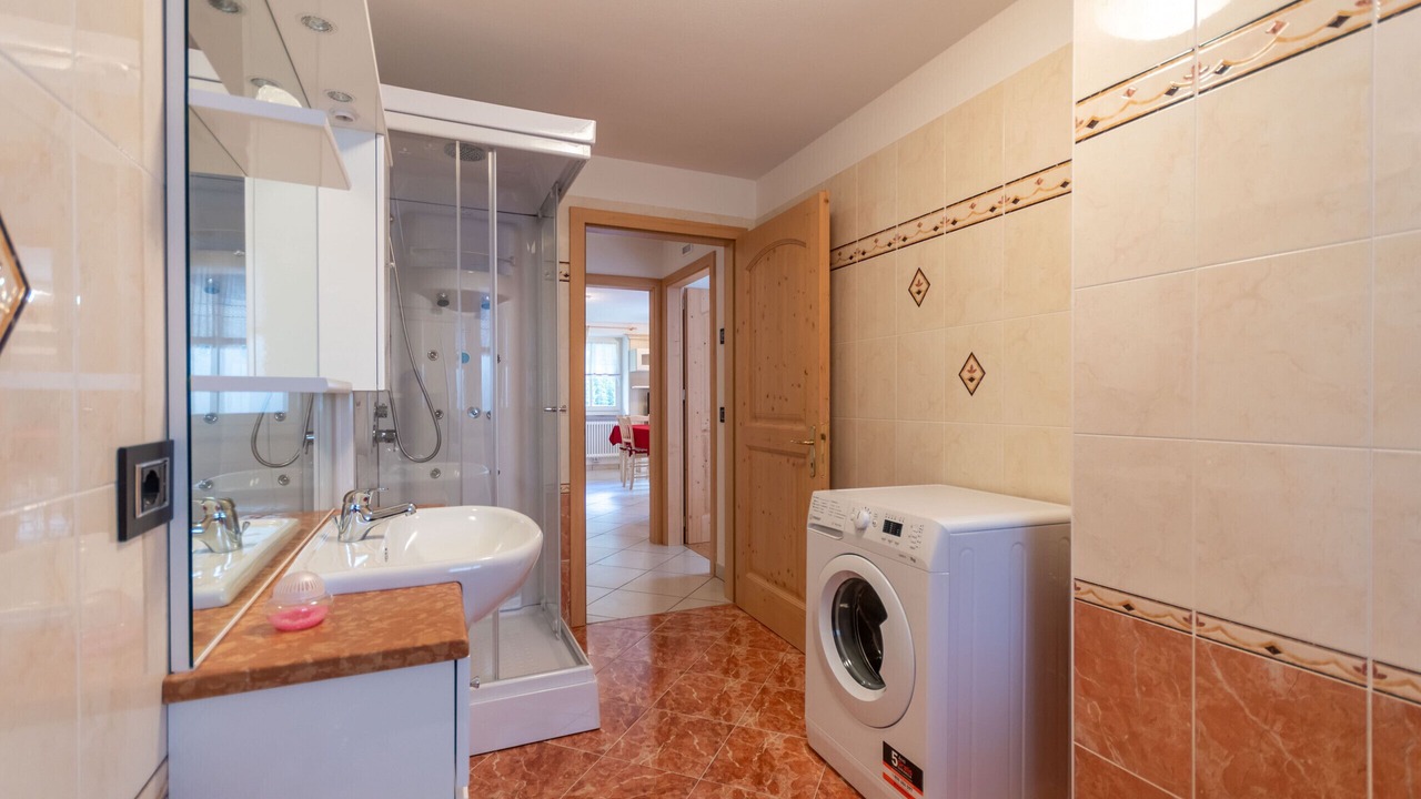 Photo of Bathroom in Mazzin