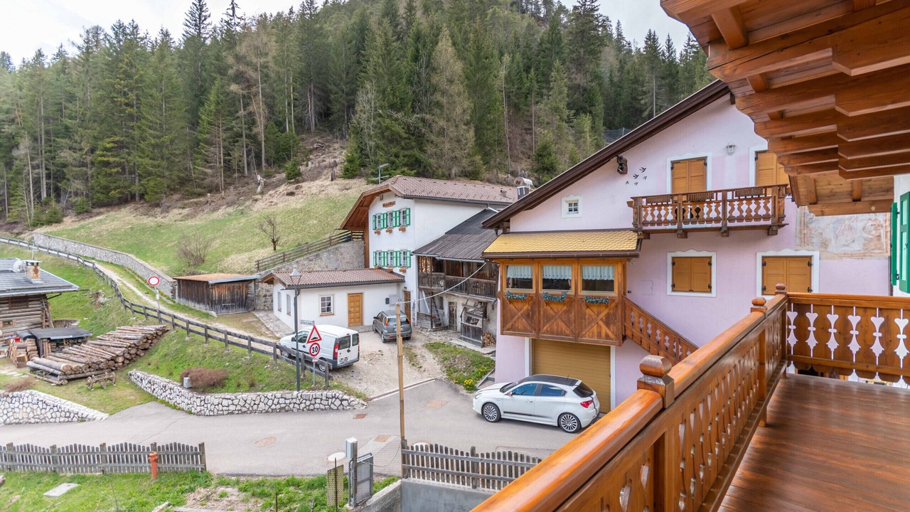 Photo of Outdoor in Mazzin