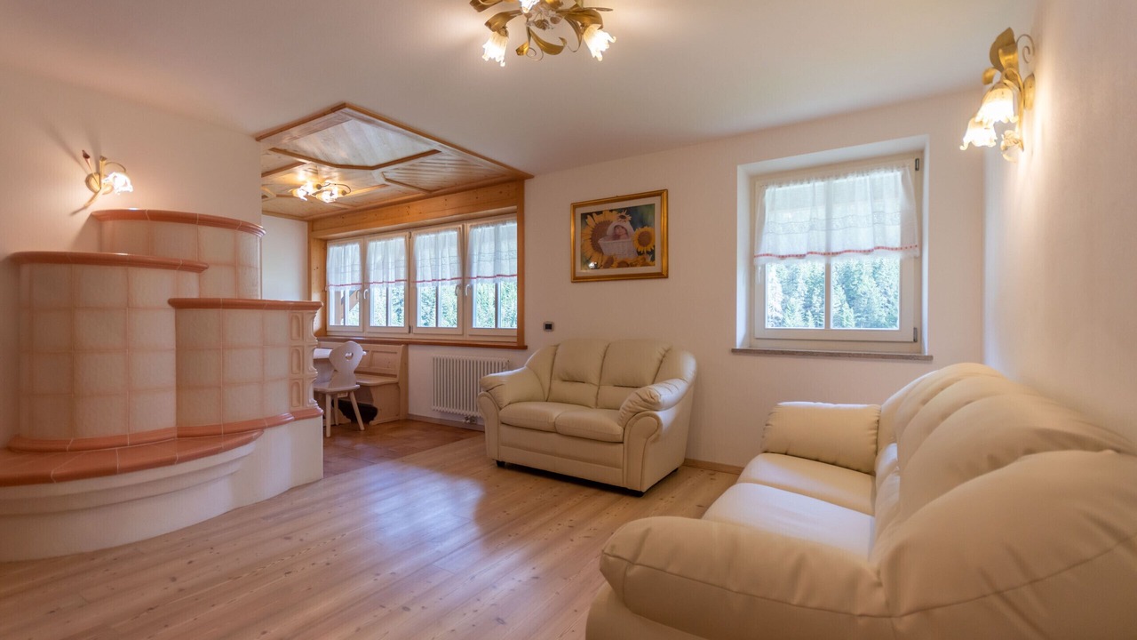 Photo of Livingroom in Mazzin