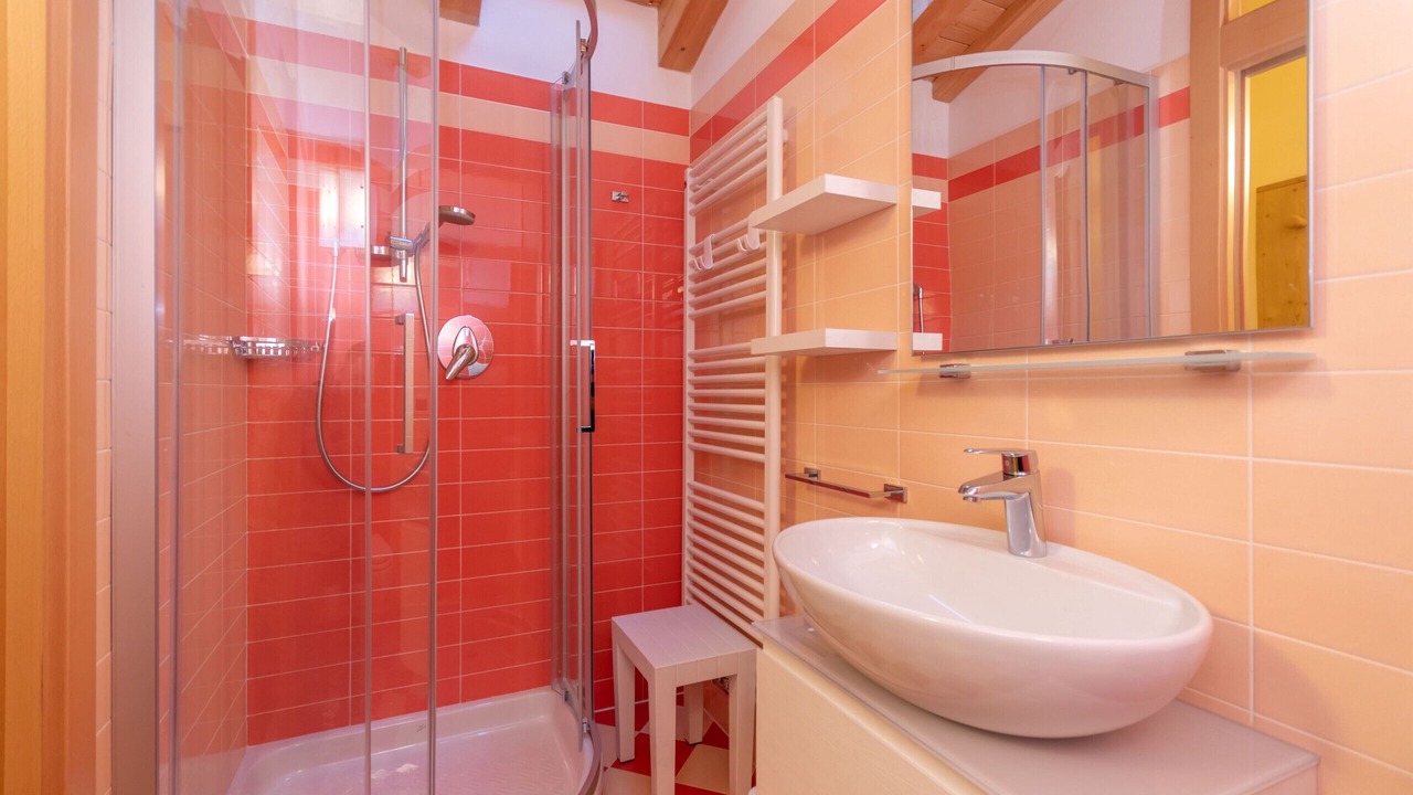 Photo of Bathroom in San Giovanni di Fassa