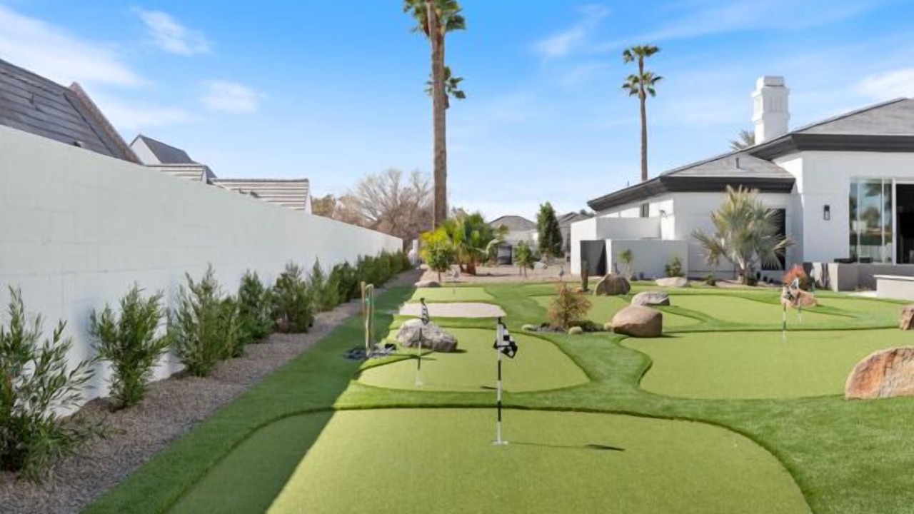 Photo of Outdoor in Arcadia Manors