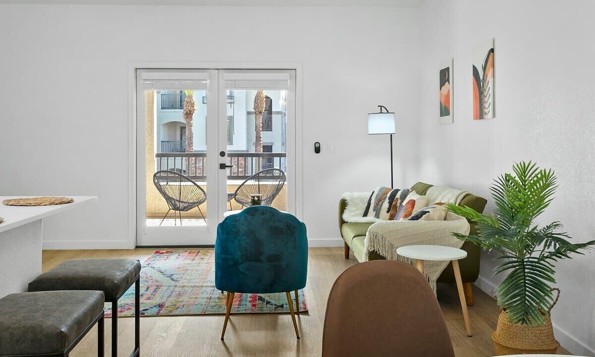 Photo of Livingroom in Glendale Sports and Entertainment District