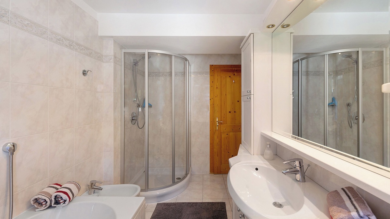 Photo of Bathroom in Terlano