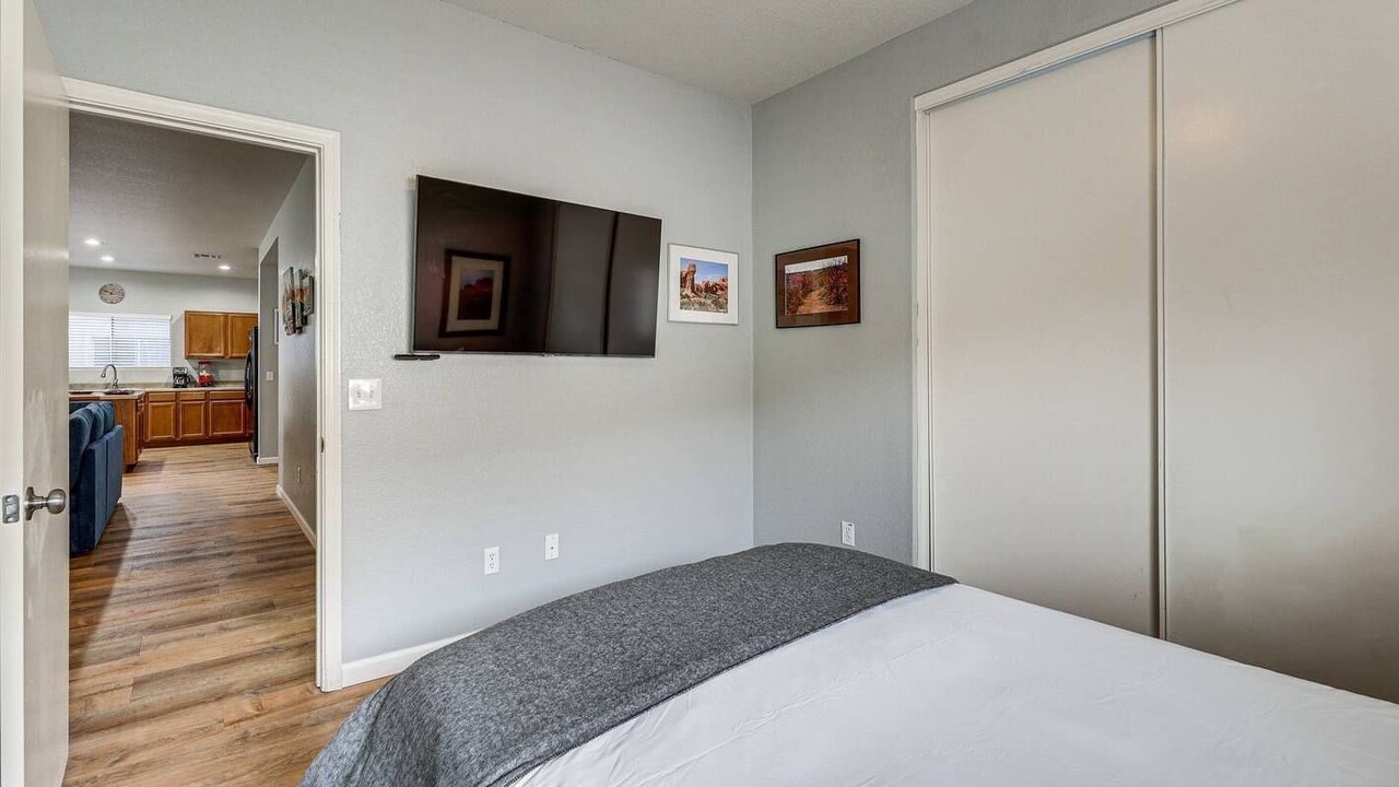 Photo of Bedroom in East Mesa