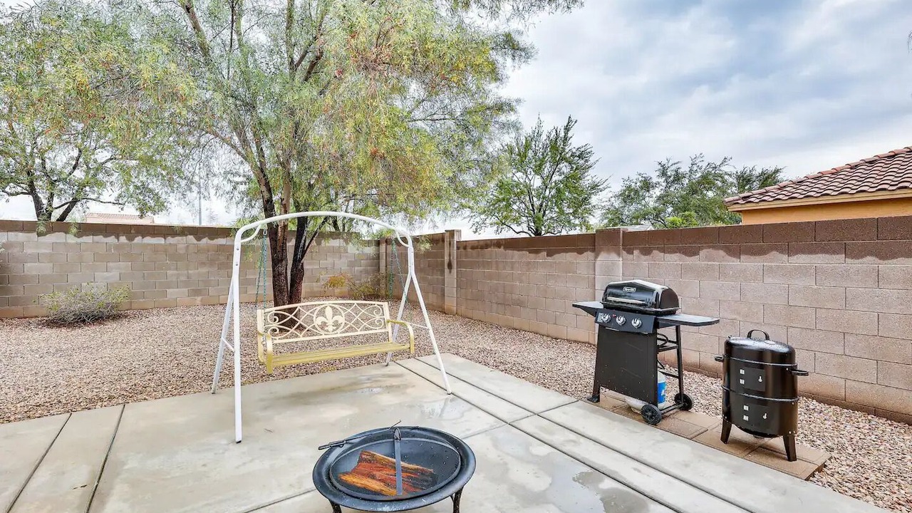 Photo of Patio Balcony in East Mesa