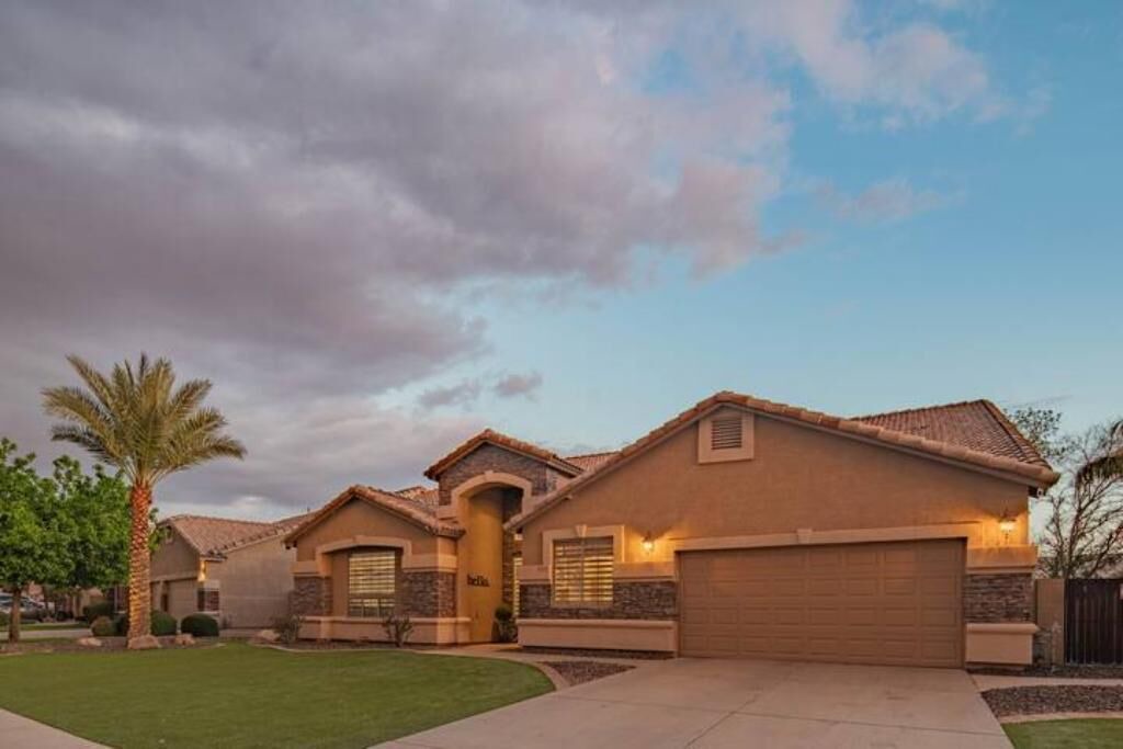 Photo of Outdoor in Superstition Springs