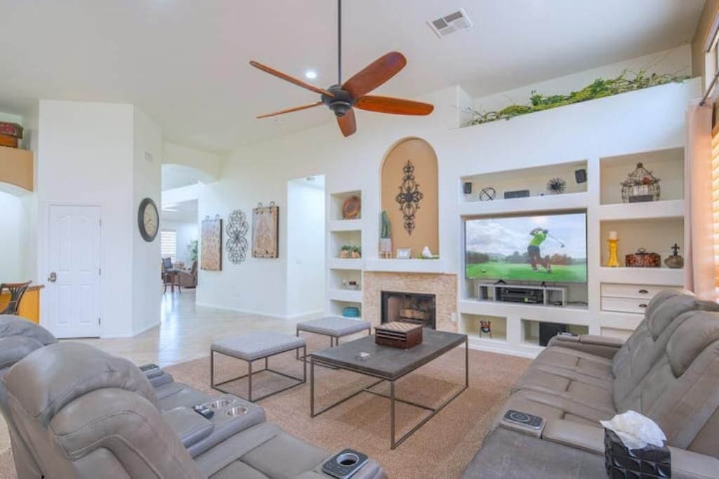 Photo of Livingroom in Superstition Springs