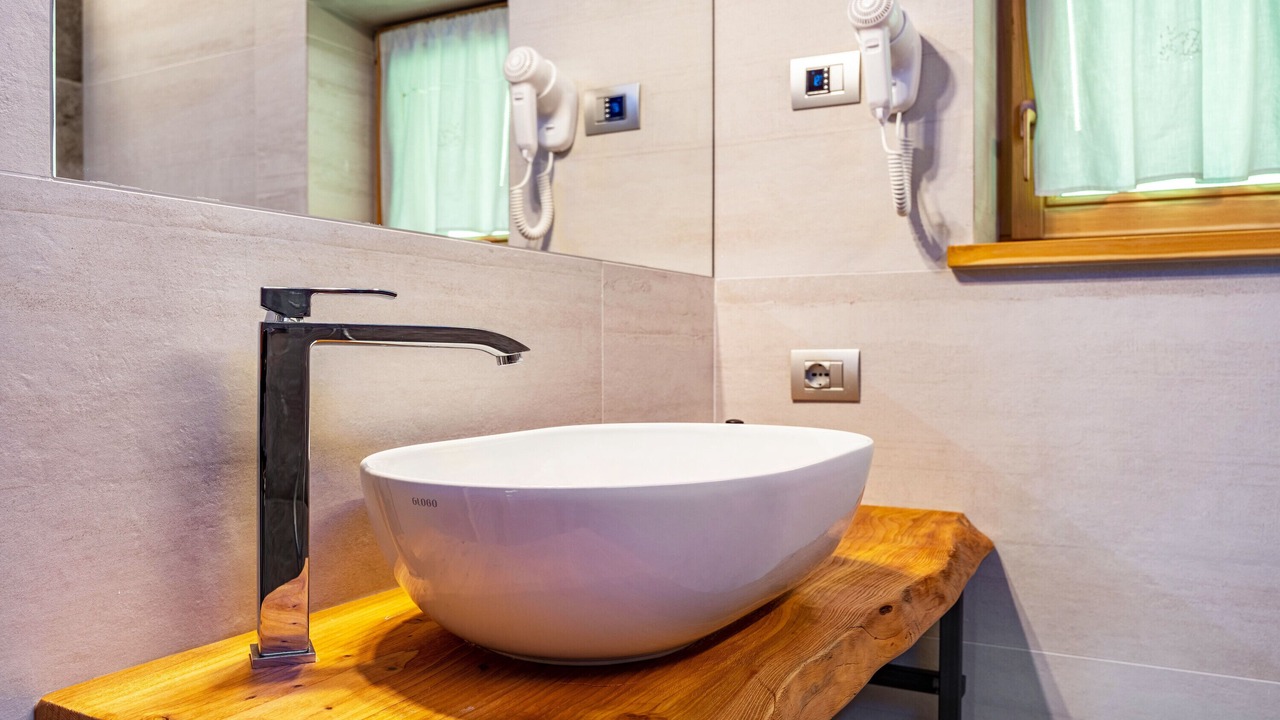 Photo of Bathroom in Rabbi