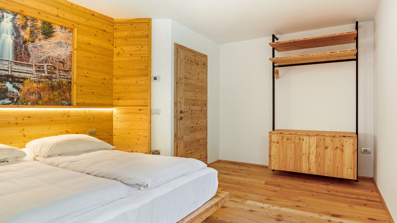 Photo of Bedroom in Rabbi