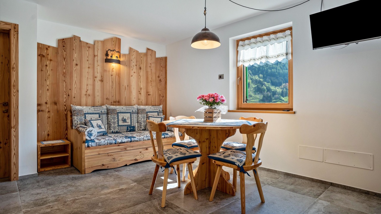 Photo of Livingroom in Rabbi