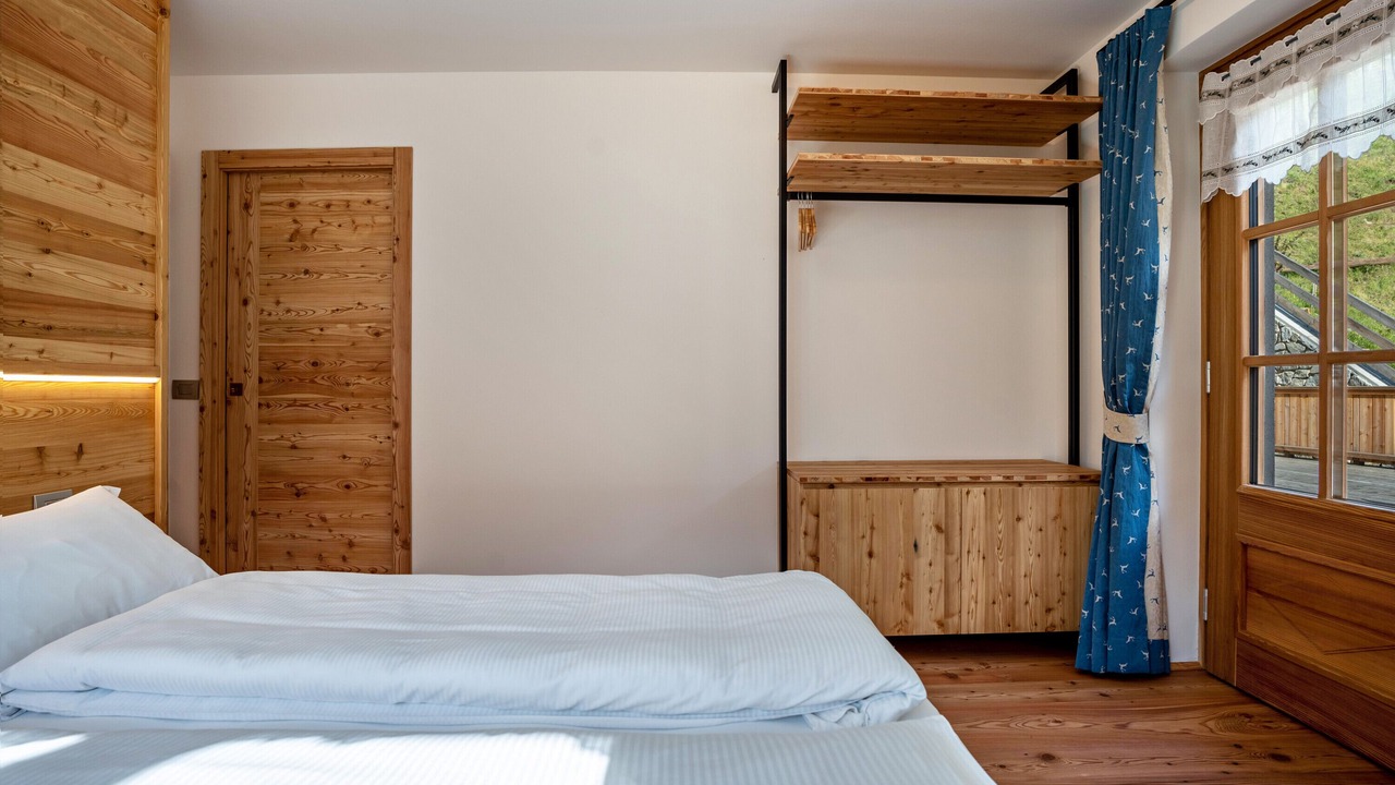 Photo of Bedroom in Rabbi