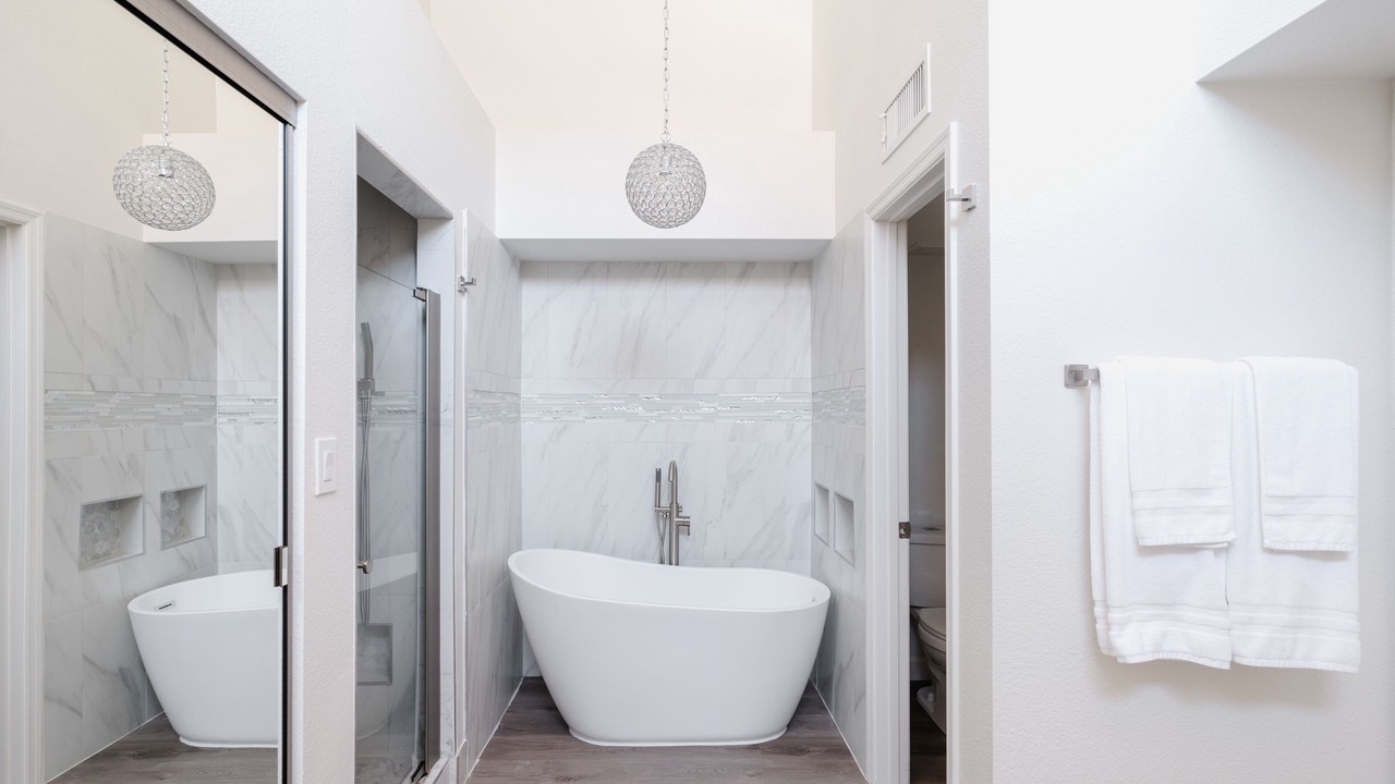 Photo of Bathroom in Spanish View