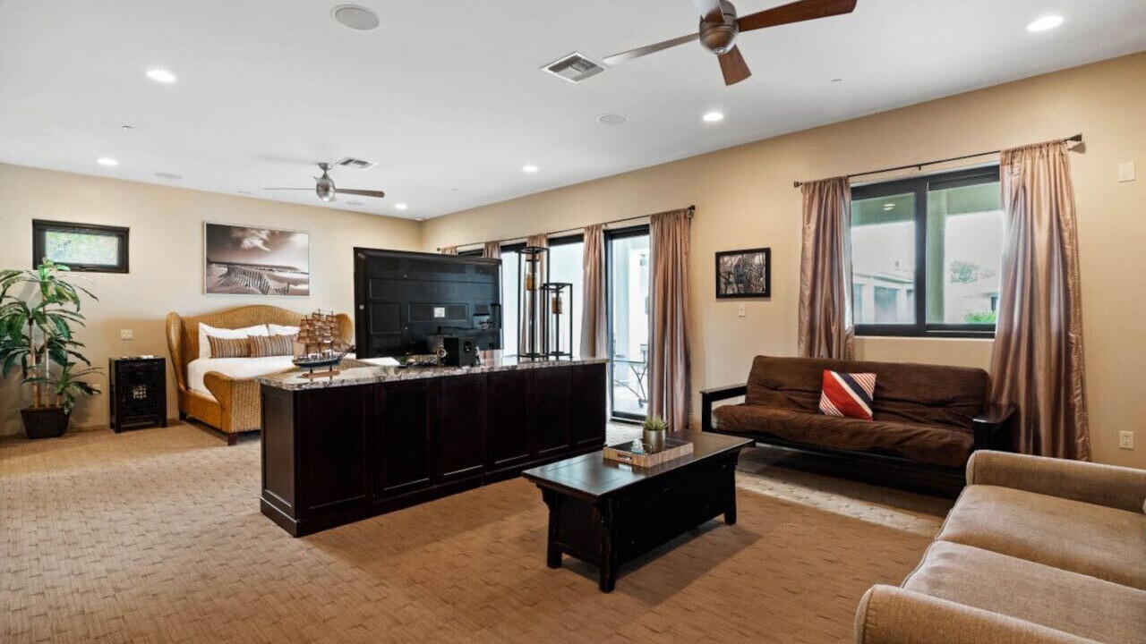 Photo of Livingroom in Sundown Ranchos