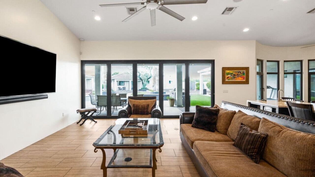 Photo of Livingroom in Sundown Ranchos