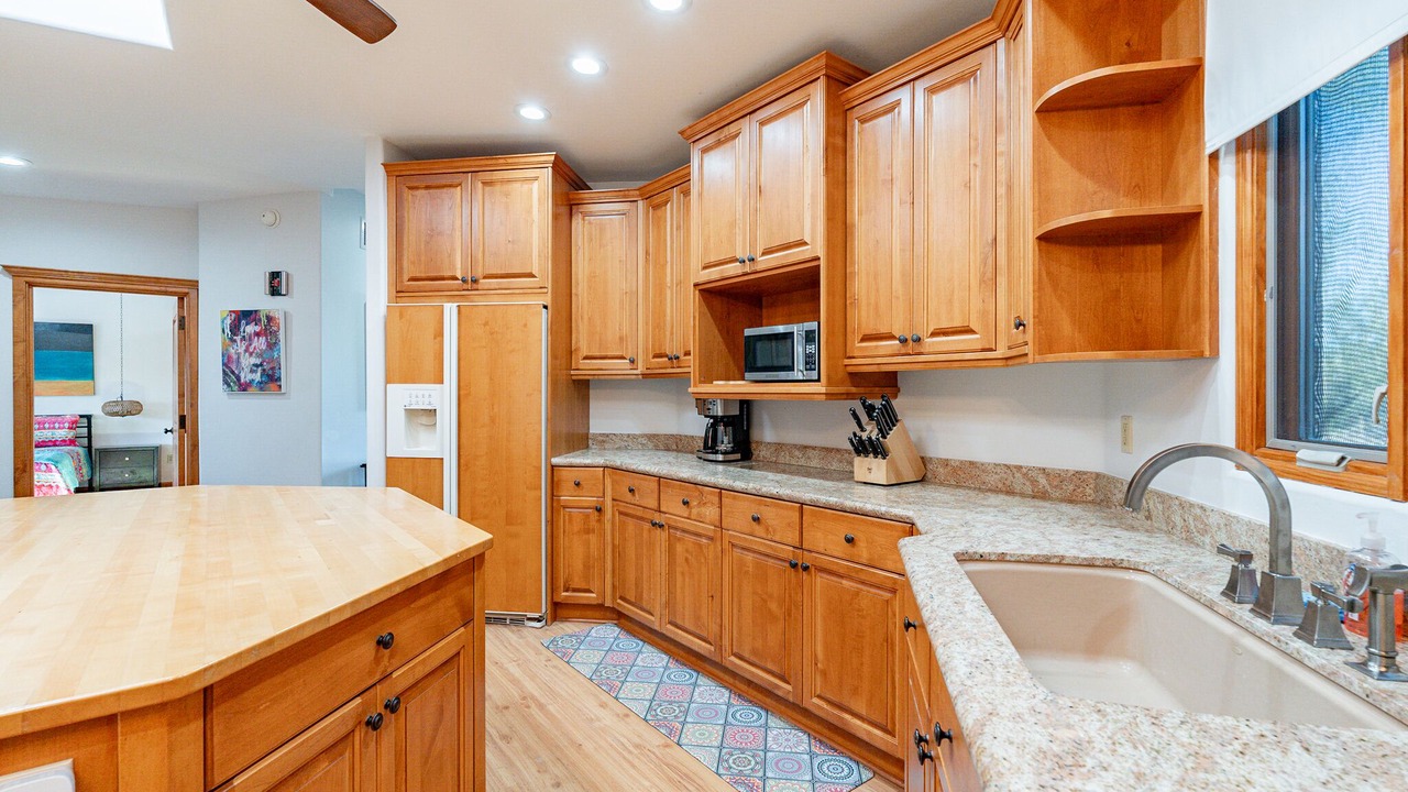 Photo of Kitchen in Suffolk Hills