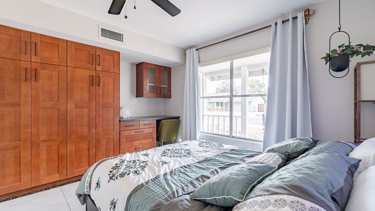 Photo of Bedroom in Provinces Master Community