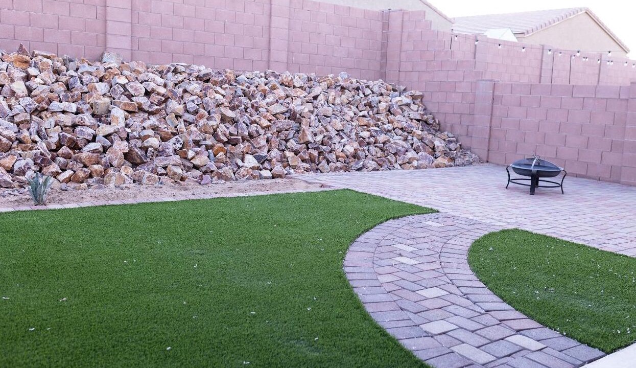 Photo of Outdoor in Green Valley