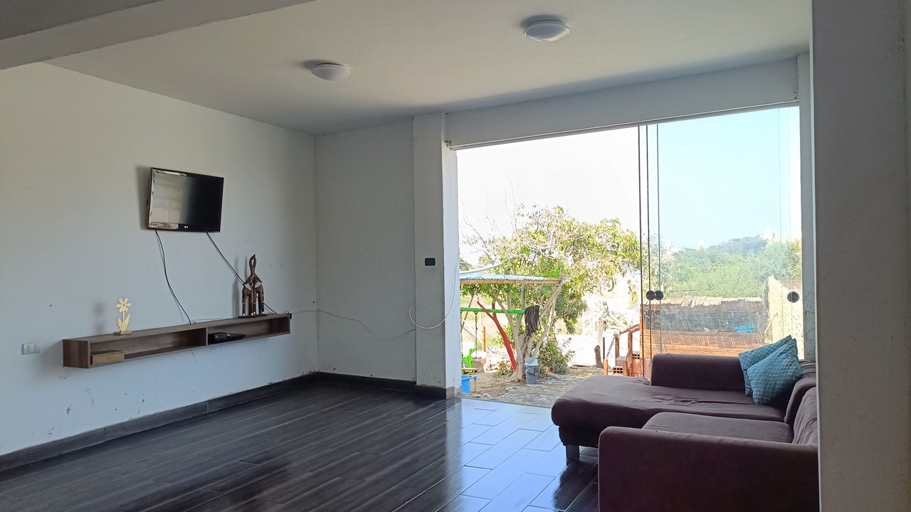 Photo of Livingroom in Asia