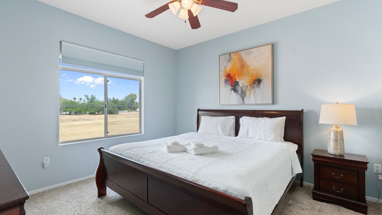 Photo of Bedroom in Paradise Valley Village