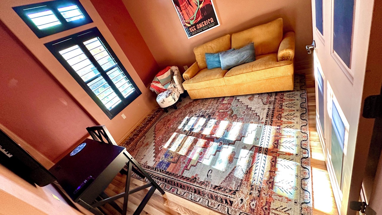 Photo of Livingroom in Tumacacori