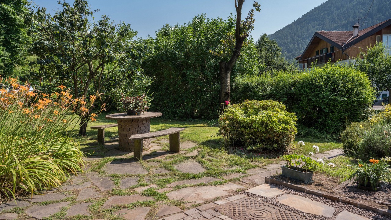 Photo of Patio Balcony in Lona-Lases