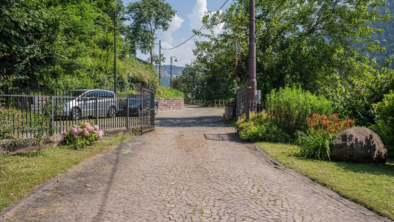 Photo of Outdoor in Lona-Lases