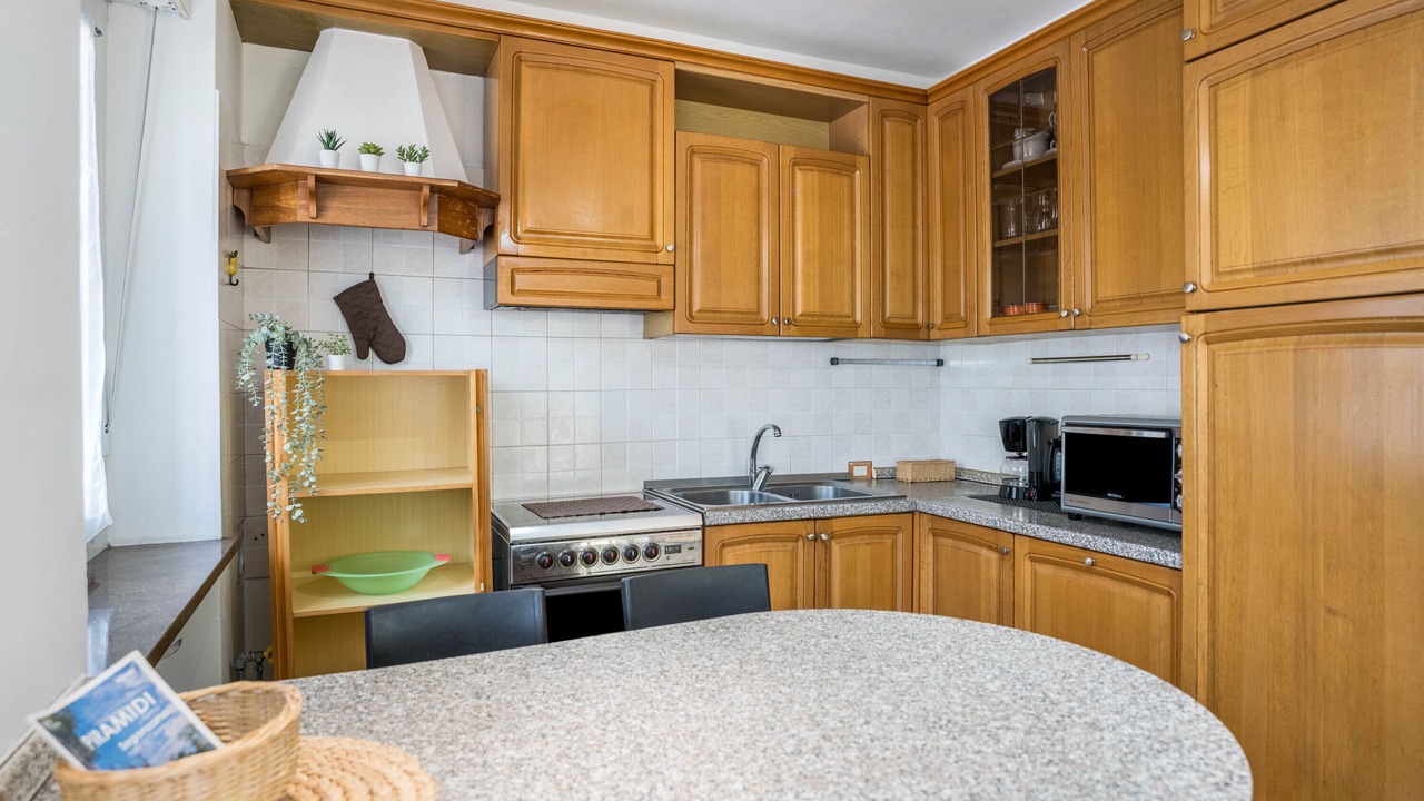 Photo of Kitchen in Lona-Lases