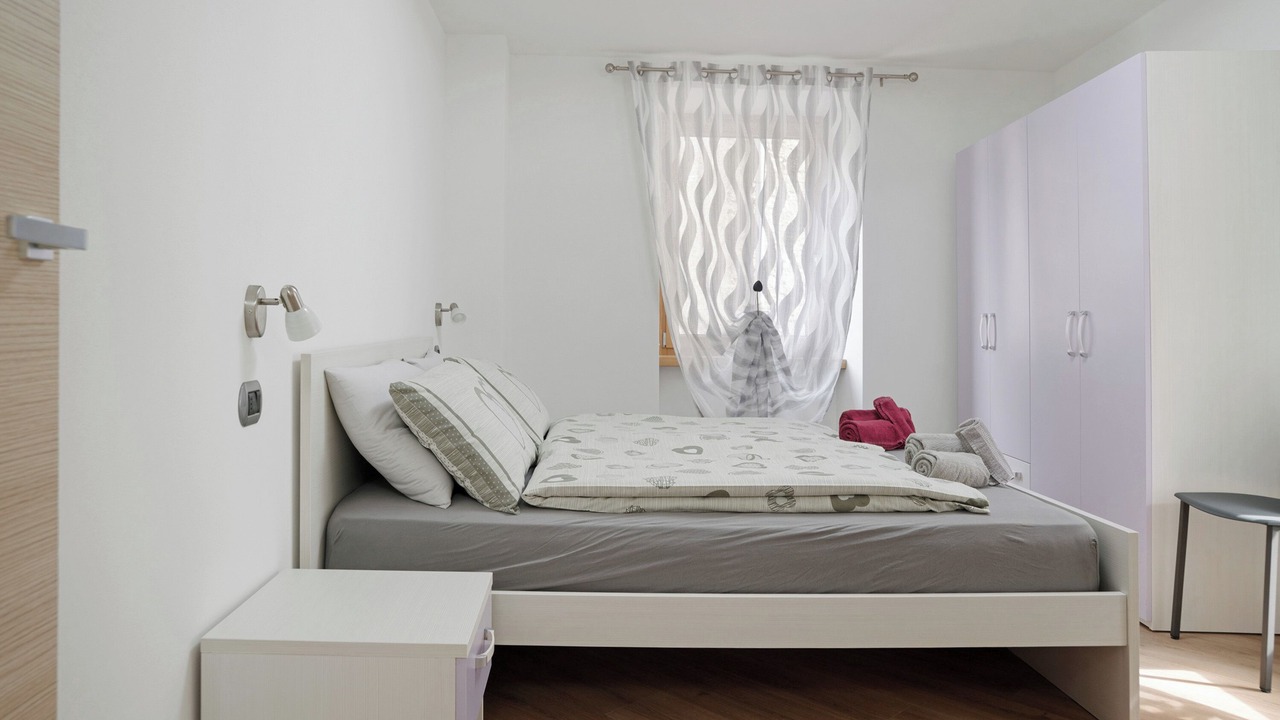 Photo of Bedroom in Rabbi
