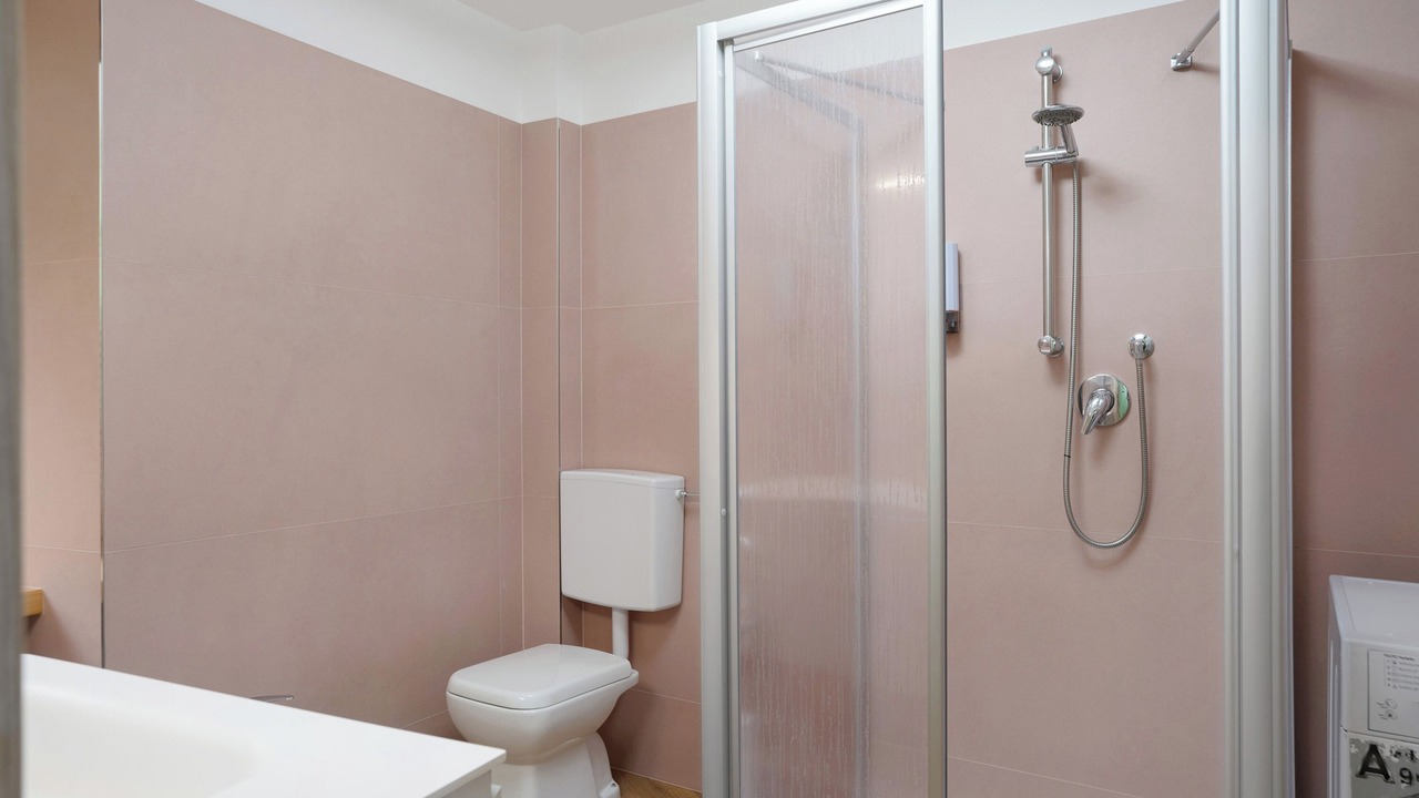 Photo of Bathroom in Rabbi