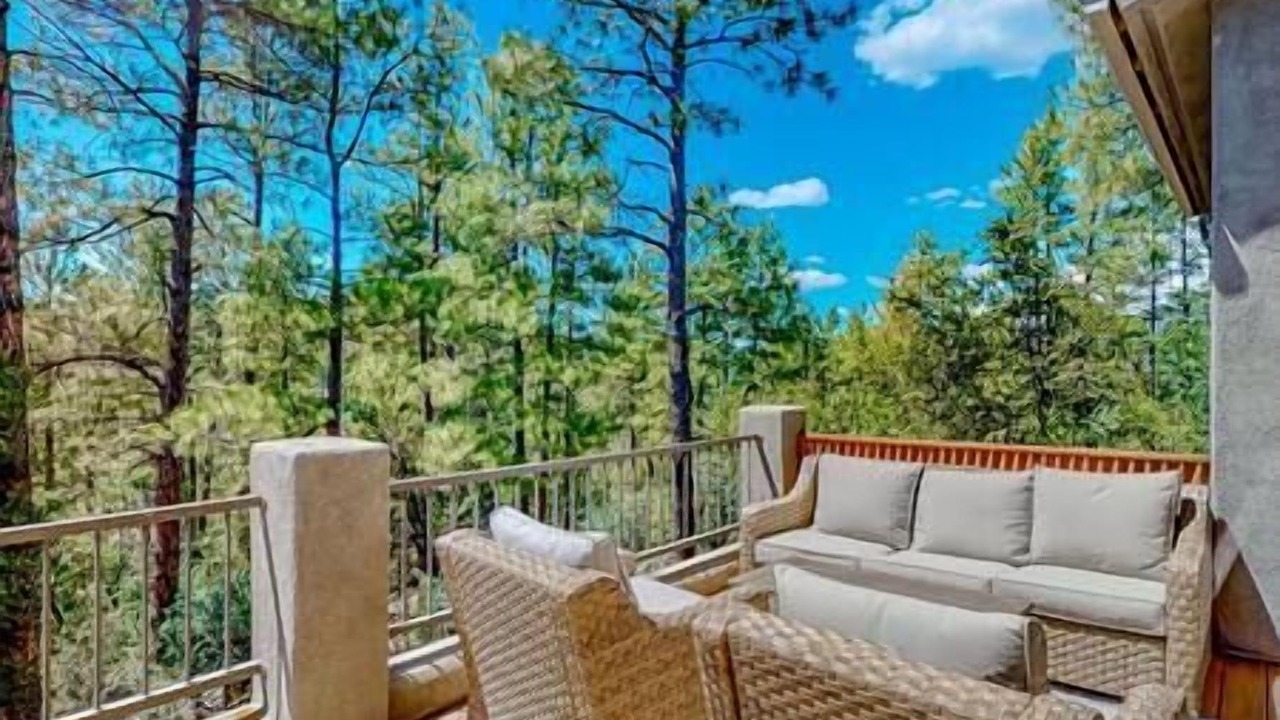 Photo of Patio Balcony in Hidden Valley Ranch