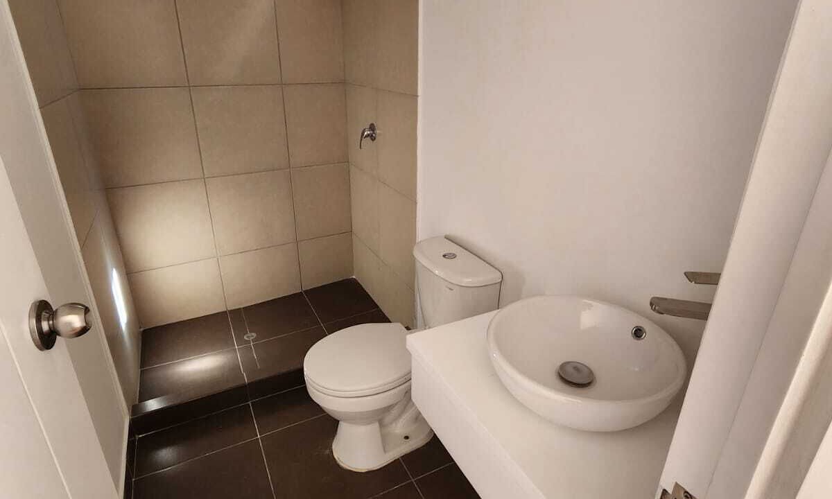 Photo of Bathroom in Cerro Colorado District