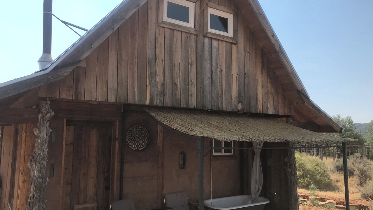 Photo of Outdoor in Cane Beds