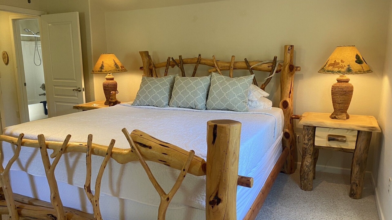 Photo of Bedroom in Groom Creek