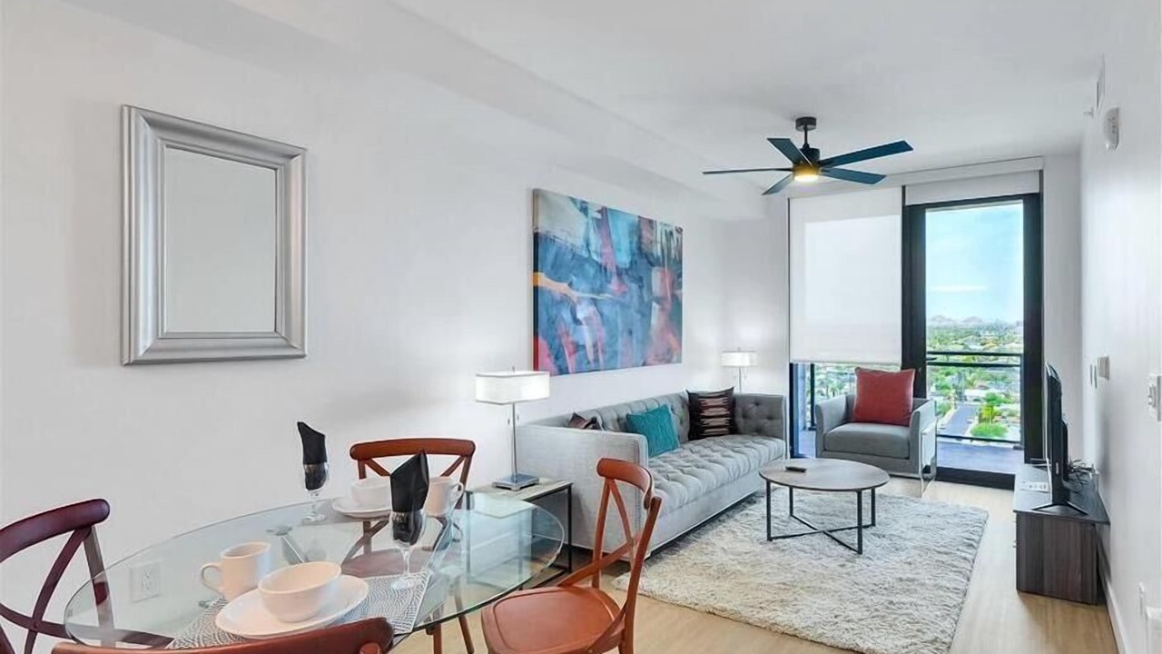 Photo of Bedroom in Evans Churchill
